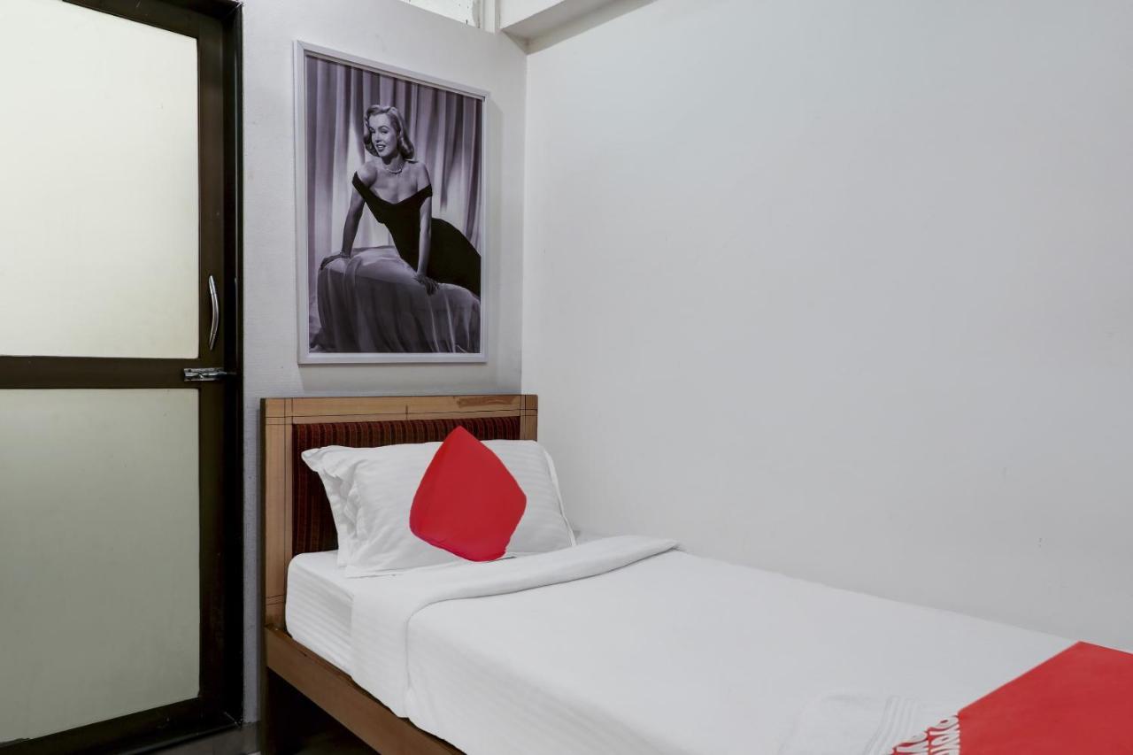 Hotel Oyo Flagship 572 Santacruz West à Bombay Extérieur photo