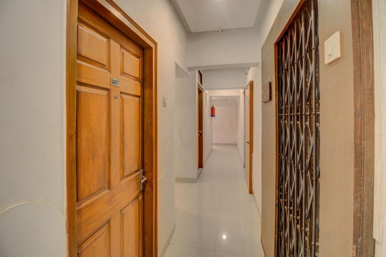 Hotel Oyo Flagship 572 Santacruz West à Bombay Extérieur photo