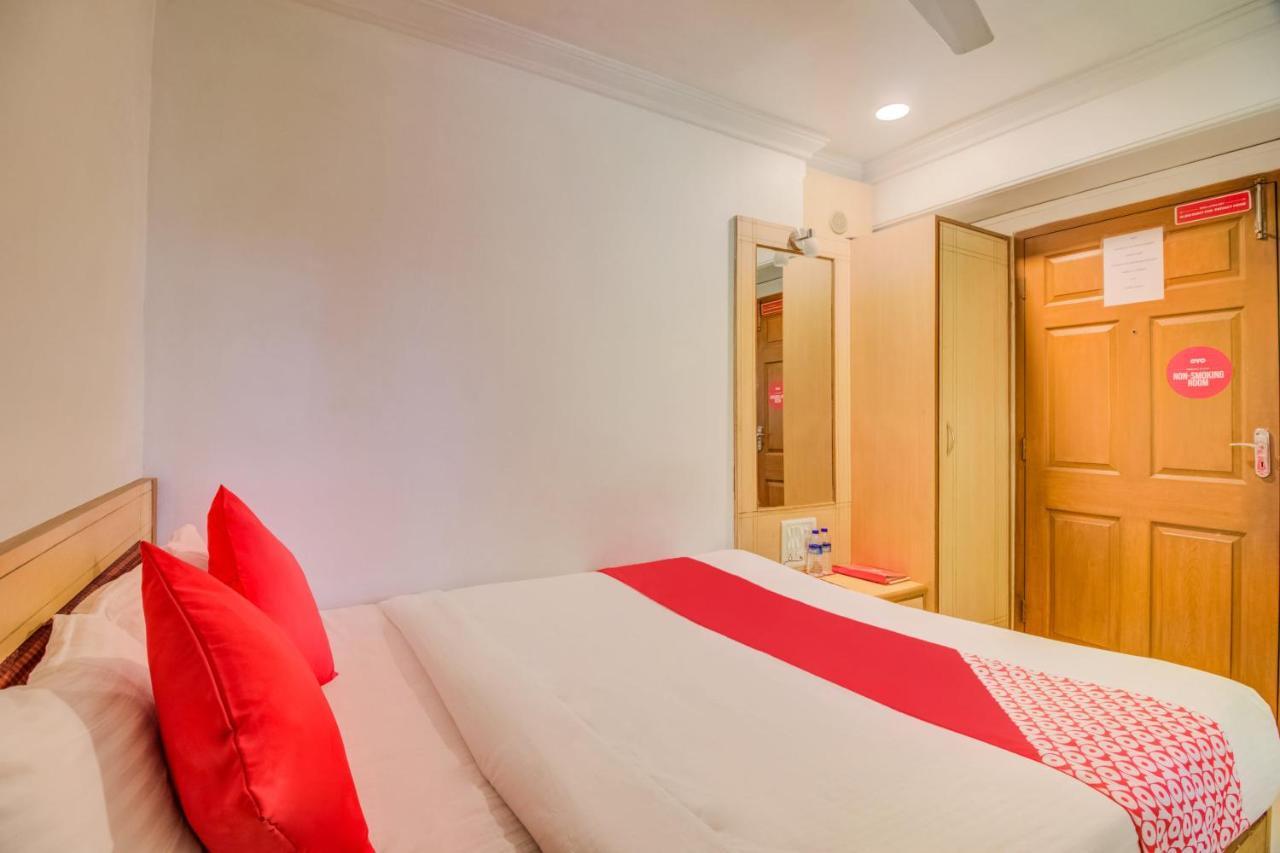 Hotel Oyo Flagship 572 Santacruz West à Bombay Extérieur photo