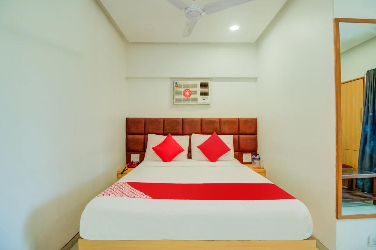 Hotel Oyo Flagship 572 Santacruz West à Bombay Extérieur photo