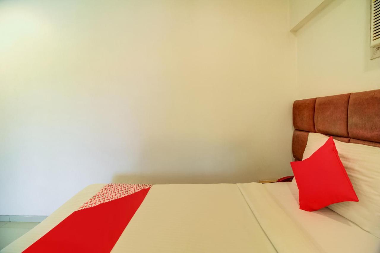 Hotel Oyo Flagship 572 Santacruz West à Bombay Extérieur photo