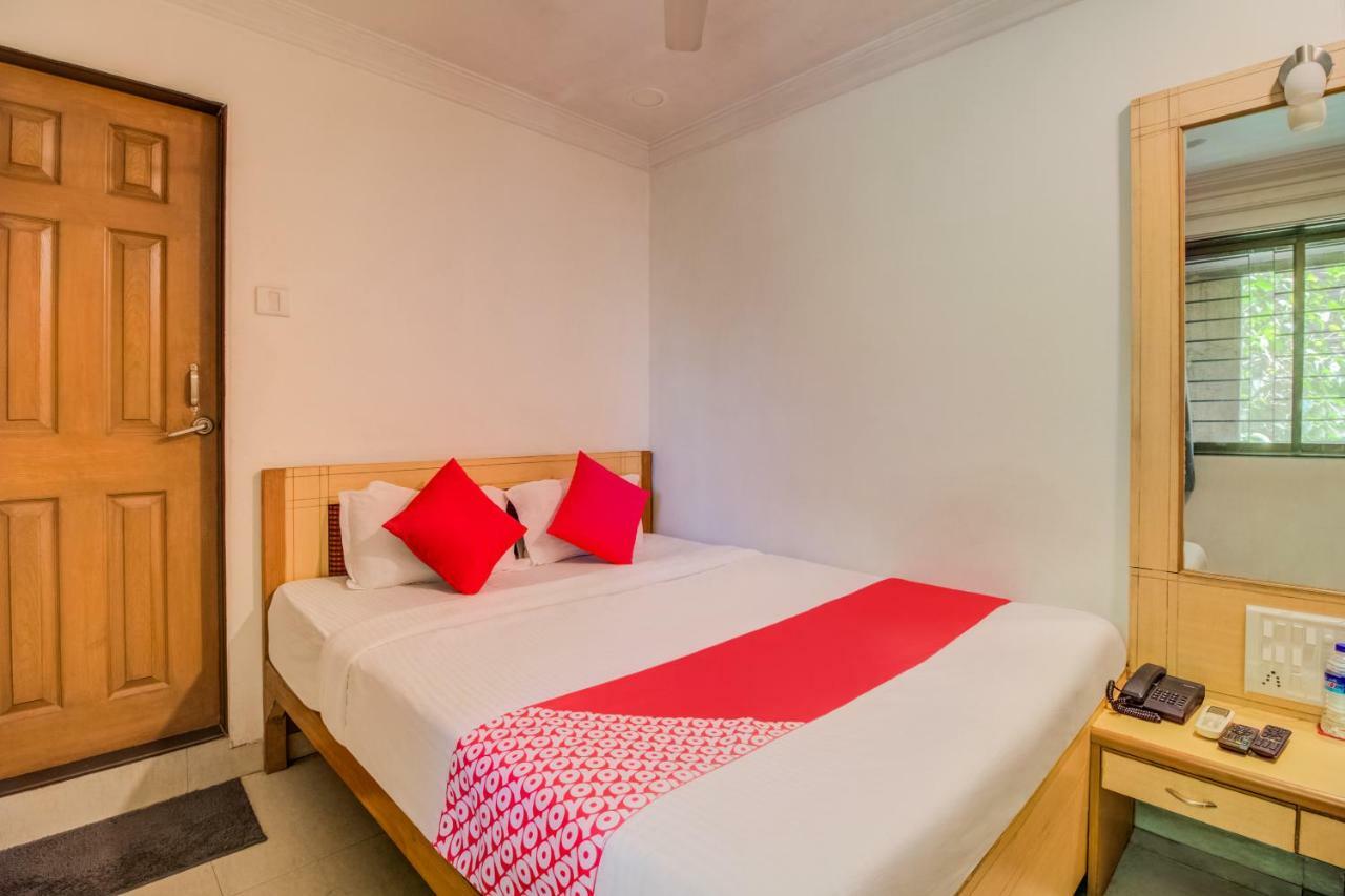 Hotel Oyo Flagship 572 Santacruz West à Bombay Extérieur photo