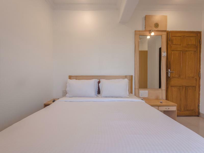 Hotel Oyo Flagship 572 Santacruz West à Bombay Extérieur photo