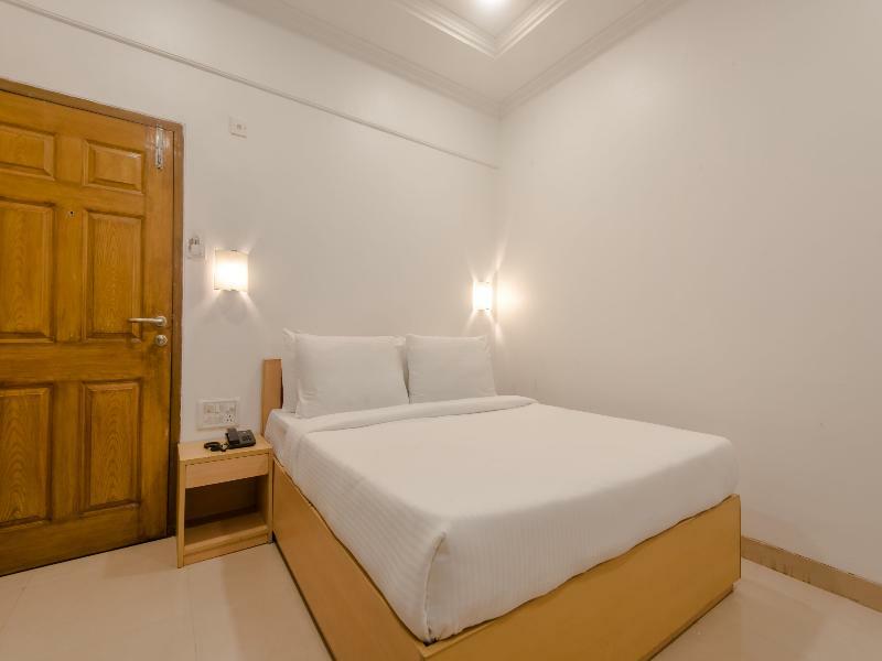Hotel Oyo Flagship 572 Santacruz West à Bombay Extérieur photo
